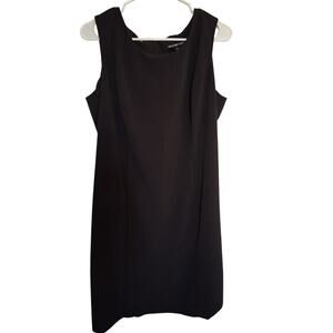 Briggs New York sz16 sleeveless knee length sheath dress black